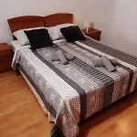 Apartament Delas