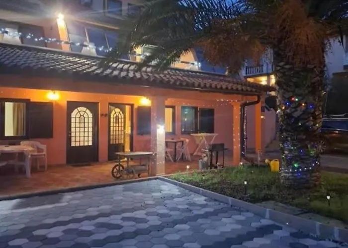 Delas Apartman *