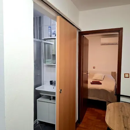 Apartment Delas 2