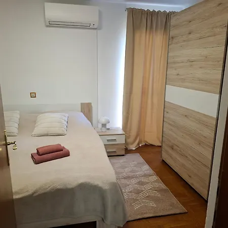 Delas 2 Apartment Pjescana Uvala