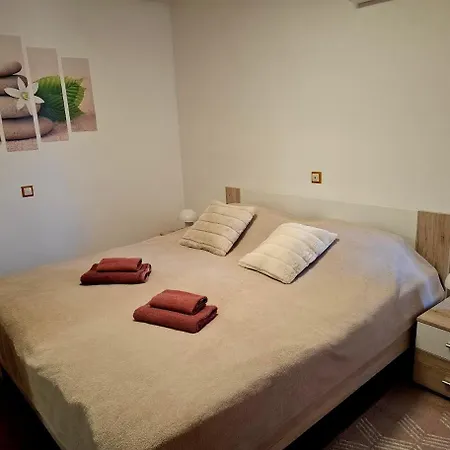 Apartment Delas 2 Pjescana Uvala