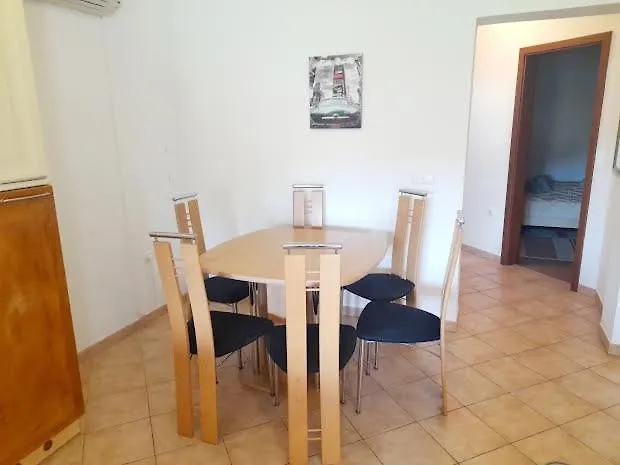 Delas Apartman