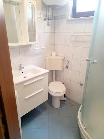 Delas Apartman Pjescana Uvala