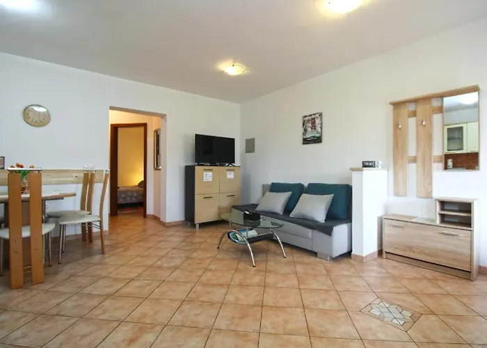 Delas Apartman Pjescana Uvala